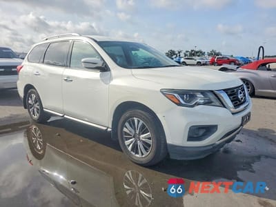 Czwarte zdjęcie samochodu z boku: 2018 NISSAN PATHFINDER S VIN:5N1DR2MM9JC641840 - miniatura