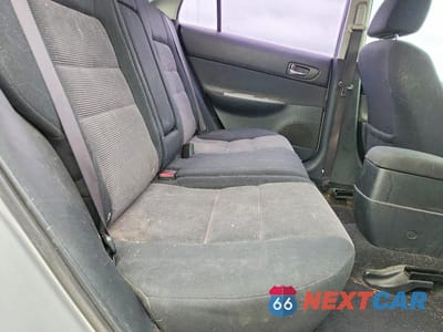 Zdjęcie 10 z 13 samochodu: 2004 MAZDA 6 S VIN:1YVHP84D945N87425 - miniatura