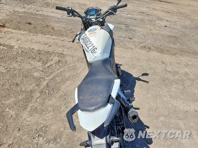 Zdjęcie 6 z 9 samochodu: 2014 HONDA CB500 F VIN:MLHPC4562E5100635 - miniatura