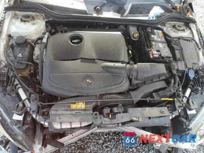 Zdjęcie 11 z 12 samochodu: 2014 MERCEDES-BENZ CLA 250 VIN:WDDSJ4EB0EN059931 - miniatura