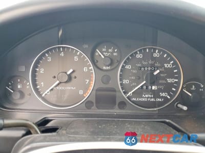 Zdjęcie 9 z 12 samochodu: 1993 MAZDA MX-5 MIATA VIN:JM1NA3517P0409998 - miniatura