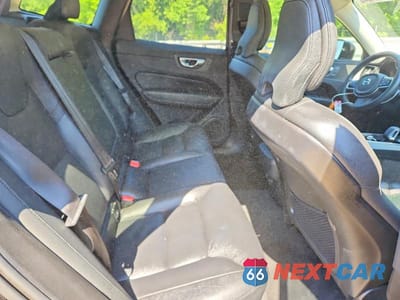 Zdjęcie 11 z 13 samochodu: 2025 VOLVO XC60 PLUS VIN:YV4M12RC4S1113077 - miniatura