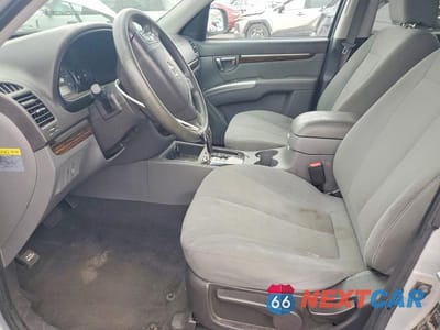 Zdjęcie 7 z 13 samochodu: 2010 HYUNDAI SANTA FE GLS VIN:5NMSG3AB4AH347046 - miniatura