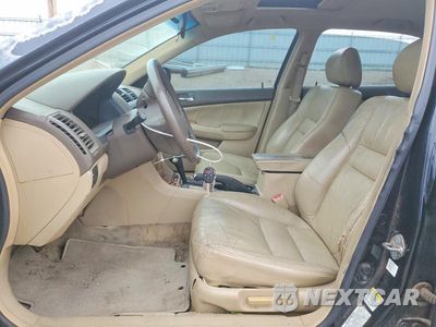 Zdjęcie 7 z 12 samochodu: 2003 HONDA ACCORD 2D EX VIN:1HGCM66563A026805 - miniatura