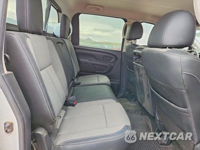 Zdjęcie 10 z 12 samochodu: 2021 NISSAN TITAN S VIN:1N6AA1EC4MN512148 - miniatura