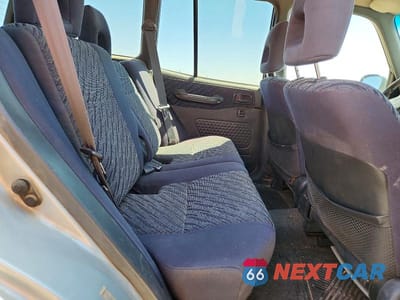 Zdjęcie 11 z 13 samochodu: 1998 TOYOTA RAV4 BASE VIN:JT3HP10V9W7098529 - miniatura
