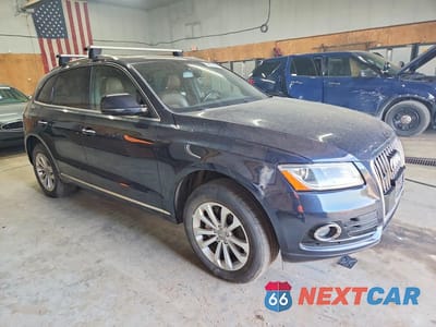 Czwarte zdjęcie samochodu z boku: 2016 AUDI Q5 PREMIUM VIN:WA1C2AFP6GA036985 - miniatura