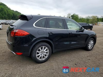 Trzecie zdjęcie samochodu z tyłu: 2013 PORSCHE CAYENNE VIN:WP1AA2A23DLA01370 - miniatura