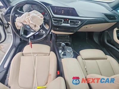 Zdjęcie 8 z 12 samochodu: 2021 BMW 228XI VIN:WBA73AK04M7G72293 - miniatura