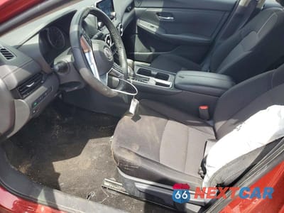 Zdjęcie 7 z 12 samochodu: 2025 NISSAN SENTRA SV VIN:3N1AB8CVXSY287833 - miniatura