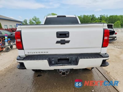 Zdjęcie 6 z 12 samochodu: 2015 CHEVROLET SILVERADO K2500 HEAVY DUTY VIN:1GC1KUEG8FF126981 - miniatura