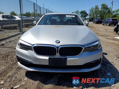 Piąte zdjęcie samochodu w środku: 2017 BMW 530 XI VIN:WBAJA7C38HWA70435 - miniatura