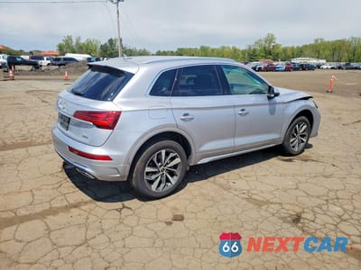 Trzecie zdjęcie samochodu z tyłu: 2023 AUDI Q5 PREMIUM 45 VIN:WA1GAAFY5P2151116 - miniatura