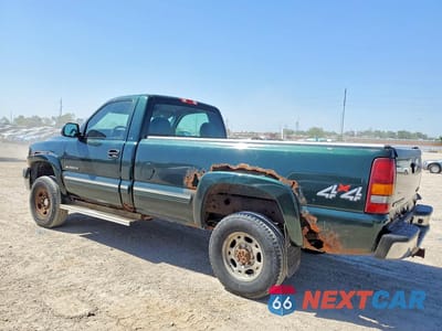 Drugie zdjęcie samochodu z przodu: 2002 CHEVROLET SILVERADO K2500 HEAVY DUTY VIN:1GCHK24U32E139289 - miniatura