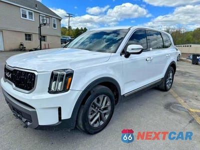 2023 KIA TELLURIDE LX 5XYP2DGC8PG353106 - główne zdjęcie licytacji z USA - miniatura