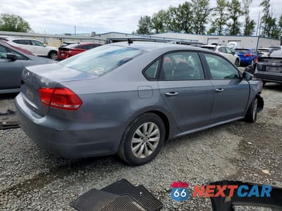 Trzecie zdjęcie samochodu z tyłu: 2012 VOLKSWAGEN PASSAT S VIN:1VWAP7A31CC019982 - miniatura
