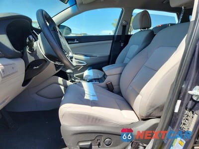 Zdjęcie 7 z 13 samochodu: 2017 HYUNDAI TUCSON SE VIN:KM8J33A45HU375199 - miniatura