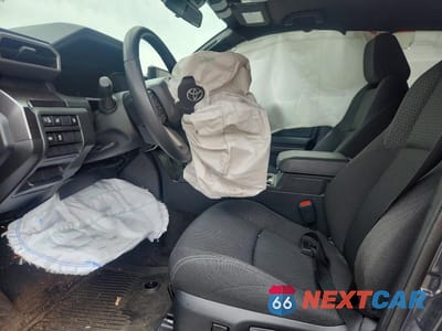 Zdjęcie 7 z 14 samochodu: 2025 TOYOTA 4RUNNER SR5 VIN:JTEVA5BR5S5067822 - miniatura