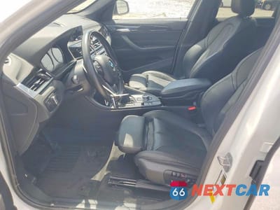 Zdjęcie 7 z 13 samochodu: 2018 BMW X1 SDRIVE28I VIN:WBXHU7C31J5L07738 - miniatura