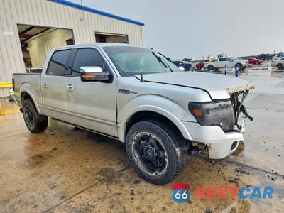 Czwarte zdjęcie samochodu z boku: 2012 FORD F150 SUPERCREW VIN:1FTFW1CF5CFC49538 - miniatura