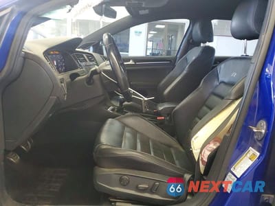 Zdjęcie 7 z 13 samochodu: 2019 VOLKSWAGEN GOLF R VIN:WVWWA7AU0KW141314 - miniatura