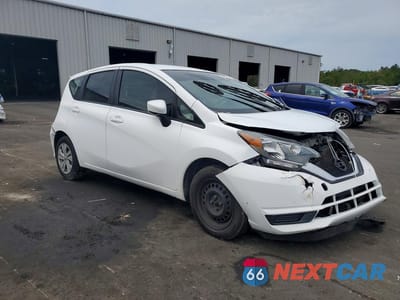 Czwarte zdjęcie samochodu z boku: 2017 NISSAN VERSA NOTE SV VIN:3N1CE2CP4HL359341 - miniatura
