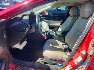 Zdjęcie 7 z 13 samochodu: 2019 MAZDA 3 PREFERRED VIN:3MZBPADL5KM109274 - miniatura