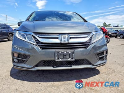 Piąte zdjęcie samochodu w środku: 2019 HONDA ODYSSEY EXL VIN:5FNRL6H73KB040953 - miniatura