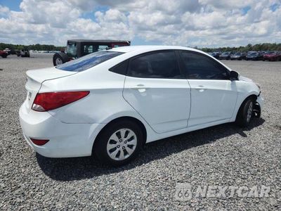 Piąte zdjęcie samochodu w środku: 2017 HYUNDAI ACCENT SE VIN:KMHCT4AE0HU240462 - miniatura