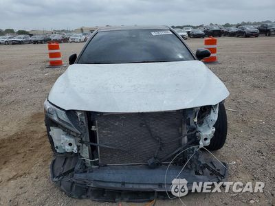 Piąte zdjęcie samochodu w środku: 2021 TOYOTA CAMRY XSE VIN:4T1K61AK4MU439032 - miniatura