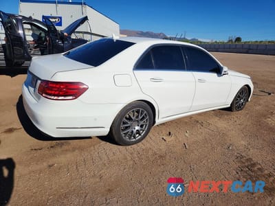 Trzecie zdjęcie samochodu z tyłu: 2016 MERCEDES-BENZ E 350 4MATIC VIN:WDDHF8JB4GB172715 - miniatura