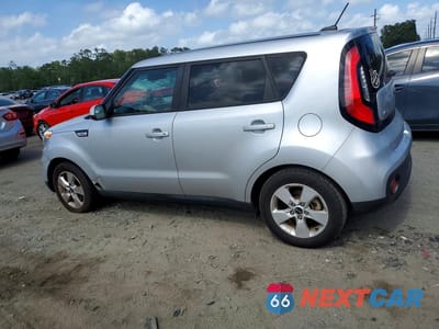 Drugie zdjęcie samochodu z przodu: 2018 KIA SOUL BASE VIN:KNDJN2A25J7596961 - miniatura