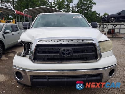 Piąte zdjęcie samochodu w środku: 2011 TOYOTA TUNDRA DOUBLE CAB SR5 VIN:5TFUM5F11BX020075 - miniatura