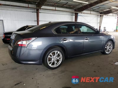 Trzecie zdjęcie samochodu z tyłu: 2012 NISSAN MAXIMA 3.5 S VIN:1N4AA5AP1CC865188 - miniatura