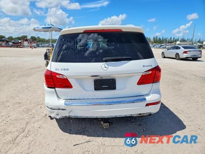 Zdjęcie 6 z 13 samochodu: 2016 MERCEDES-BENZ GL 450 4MATIC VIN:4JGDF6EE9GA698938 - miniatura