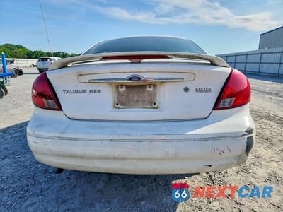 Zdjęcie 6 z 12 samochodu: 2003 FORD TAURUS SES VIN:1FAFP55SX3A105713 - miniatura