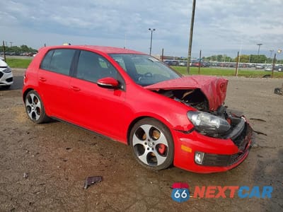 Czwarte zdjęcie samochodu z boku: 2013 VOLKSWAGEN GTI VIN:WVWHV7AJ7DW117856 - miniatura