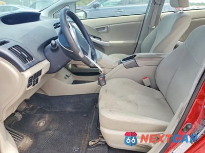 Zdjęcie 7 z 12 samochodu: 2014 TOYOTA PRIUS TWO VIN:JTDKN3DU6E1786851 - miniatura