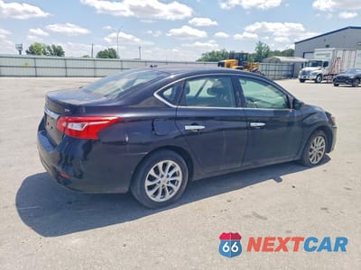 Trzecie zdjęcie samochodu z tyłu: 2019 NISSAN SENTRA SV VIN:3N1AB7AP5KL625571 - miniatura
