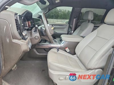 Zdjęcie 7 z 13 samochodu: 2024 CHEVROLET SILVERADO K1500 VIN:1GCPAEE81RZ184638 - miniatura
