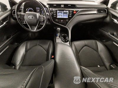 Zdjęcie 8 z 12 samochodu: 2019 TOYOTA CAMRY SE VIN:4T1B11HK2KU709361 - miniatura