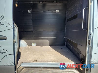 Zdjęcie 11 z 13 samochodu: 2023 MERCEDES-BENZ SPRINTER 2500 VIN:W1Y4KBHY5PP538448 - miniatura