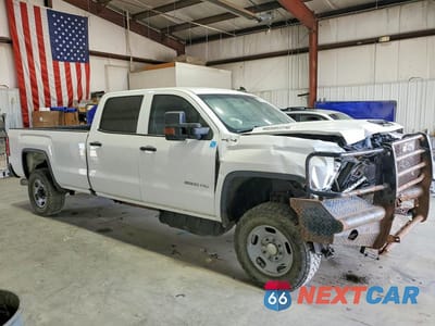 Czwarte zdjęcie samochodu z boku: 2019 GMC SIERRA K2500 HEAVY DUTY VIN:1GT12NEY2KF111711 - miniatura