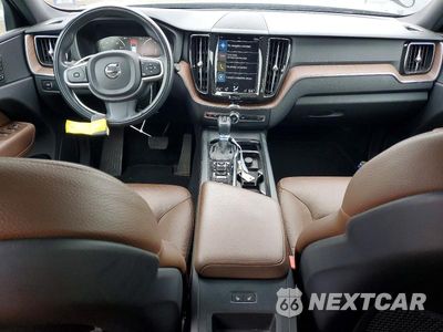 Zdjęcie 8 z 13 samochodu: 2021 VOLVO XC60 T5 MOMENTUM VIN:YV4102RK6M1845744 - miniatura