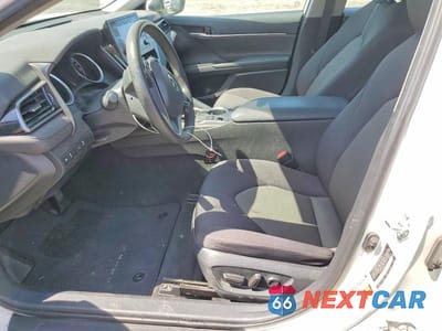 Zdjęcie 7 z 13 samochodu: 2024 TOYOTA CAMRY LE VIN:4T1C31AK8RU071524 - miniatura
