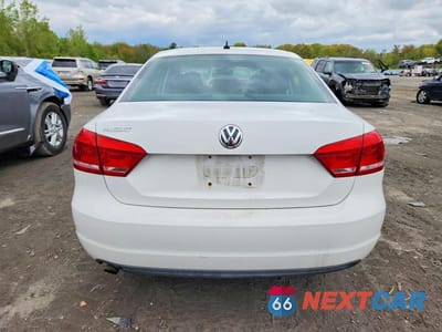 Zdjęcie 6 z 12 samochodu: 2013 VOLKSWAGEN PASSAT S VIN:1VWAP7A39DC010268 - miniatura
