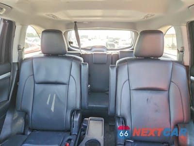 Zdjęcie 10 z 14 samochodu: 2019 TOYOTA HIGHLANDER XLE VIN:5TDJZRFH7KS583274 - miniatura