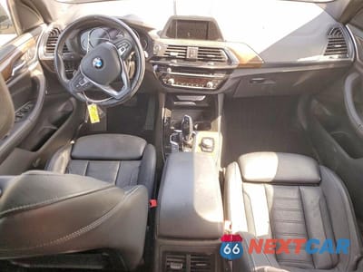 Zdjęcie 8 z 13 samochodu: 2018 BMW X3 XDRIVE30I VIN:5UXTR9C5XJLD71098 - miniatura