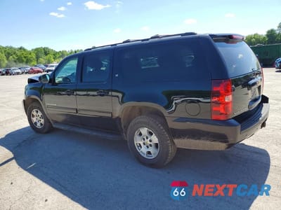 Drugie zdjęcie samochodu z przodu: 2014 CHEVROLET SUBURBAN K1500 LT VIN:1GNSKJE77ER188735 - miniatura