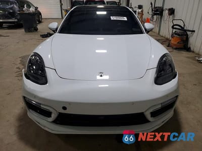 Piąte zdjęcie samochodu w środku: 2021 PORSCHE PANAMERA VIN:WP0BF2A71ML177028 - miniatura